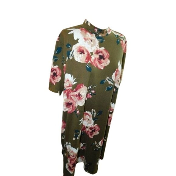 Plus Size Size 1X Floral Print STRETCH Knit Boutique Style Dress NWT - Picture 2 of 3